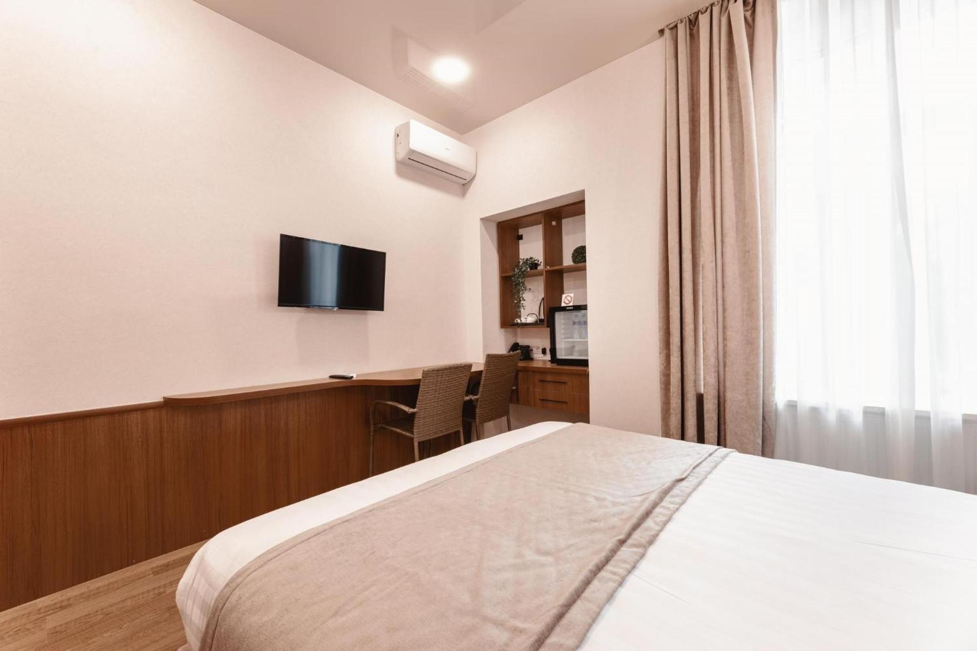 Park Hotel Tskaltubo - Balneo Resort ภายนอก รูปภาพ